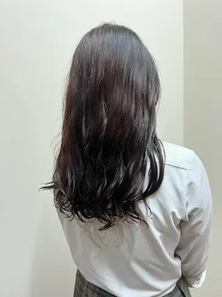 セミロング パーマ Lisa 海外風スパイラルのヘアスタイル