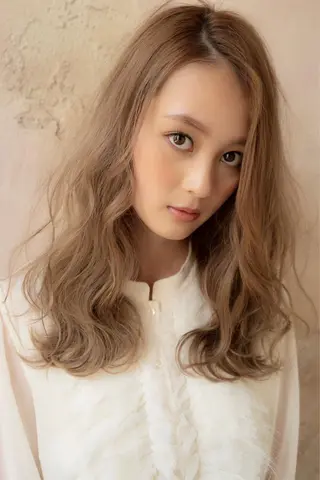 ロング 髪質改善 縮毛の達人 矢井由真のヘアスタイル