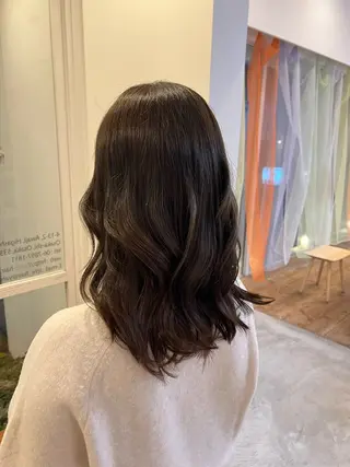 カラー 『YARD.』 森崎 優菜のヘアスタイル