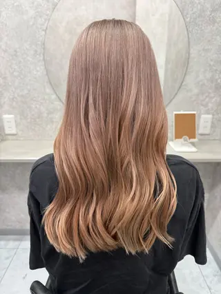 セミロング カラー 🌺ハイトーン🌺 矢葺 なぎさ🌺🌺のヘアスタイル