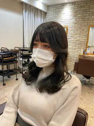セミロング カラー ヘアアレンジ 髪質改善×レイヤー 🫧松野力也のヘアスタイル