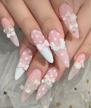 ネイル MoonHi Nail 朝霞台のネイルデザイン