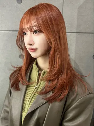 セミロング カラー misato 🌙のヘアスタイル