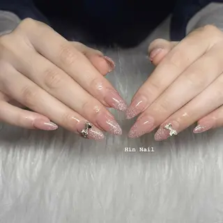 ネイル HIN NAILのネイルデザイン
