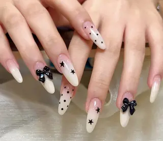 ネイル Anna Melia Nailのネイルデザイン