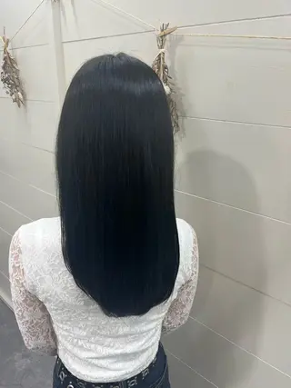 カラー 田口 夏鈴のヘアスタイル