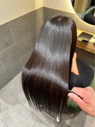 ロング カラー パーマ 色落ちまで盛れる 💟まなみのヘアスタイル