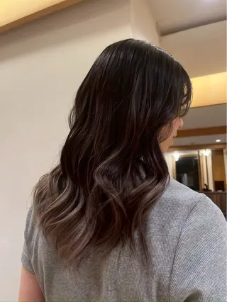 カラー 💎ハイライト💎 オクデラ💎のヘアスタイル