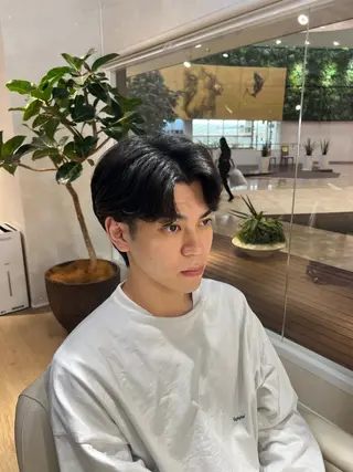 ショート パーマ メンズ 梅田茶屋町メンズ 専門美容師 山元一平のヘアスタイル