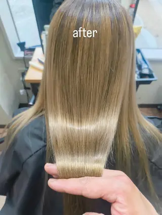 セミロング カラー 村松 和歌子のヘアスタイル