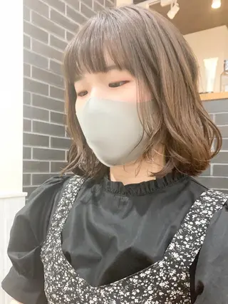 セミロング カラー パーマ ヘアアレンジ メンズ キッズ ネイル マツエク・マツパ レイヤーカット/ 巻ける縮毛矯正のヘアスタイル