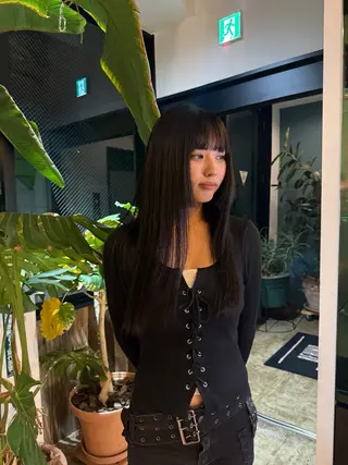ロング 志柿 虹花のヘアスタイル