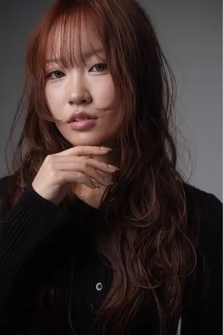 セミロング カラー 似合わせ特化🦕 レイヤー/見正 恵弥のヘアスタイル