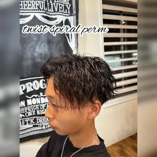 パーマ メンズ 大谷 竜也のヘアスタイル