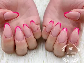ロング ネイル Nail Salon To Beのネイルデザイン