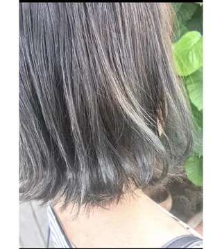 ショート カラー hair works raptureのヘアスタイル