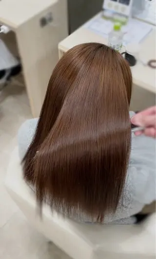 ロング シャドウパーマ／骨格 矯正カット　トモキのヘアスタイル