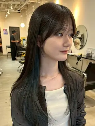 ロング LUCK rizunaのヘアスタイル
