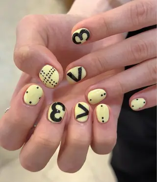 ネイル Rinaky Amee Nailのネイルデザイン
