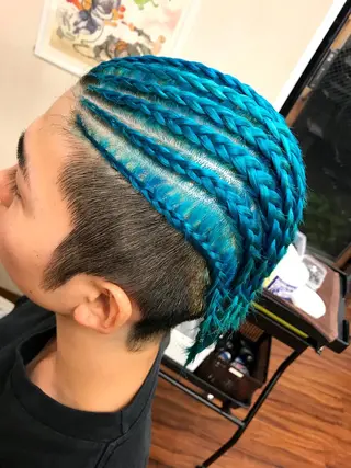 ミディアム ✨コーンロウ✨ 本田さゃかのヘアスタイル