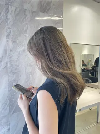 セミロング 🎗副店長/井上 竜 ブリーチ指名No.1のヘアスタイル