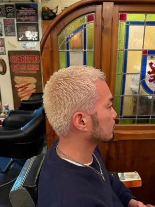 ショート カラー メンズ 西野 仁星のヘアスタイル