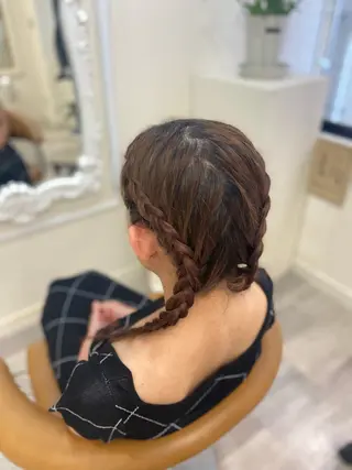 ロング ワタナベ リリコのヘアスタイル