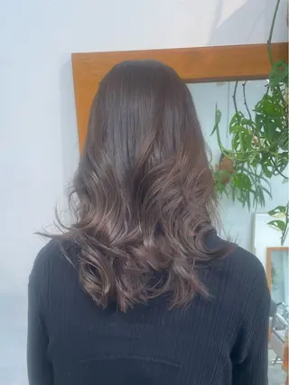 ロング traffic🦋 佐藤由依子のヘアスタイル
