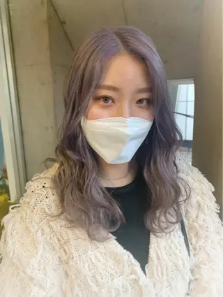 ロング カラー ミルクティーベージュ ブリーチ 店長 清水のヘアスタイル