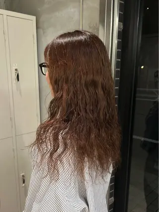 パーマ 伊沢 美憂 ⌇﻿渋谷アシスタントのヘアスタイル