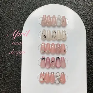 ネイル M2 BEAUTY Rionのネイルデザイン
