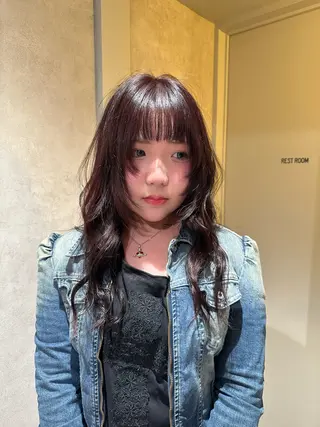 ロング ハイトーン🫀 デザイン🪐yumeのヘアスタイル