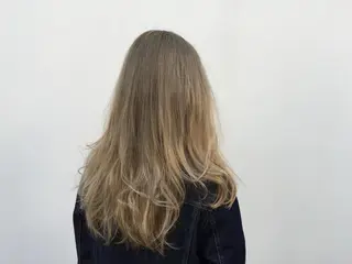 ミディアム セミロング ロング カラー パーマ 💐外国人風ヘア💐 ハイライト　Risaのヘアスタイル