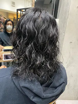 パーマ メンズ 似合う髪型見つけます AYAKAのヘアスタイル