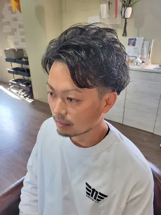 ショート パーマ メンズ カラー ルーキス やまざきのヘアスタイル