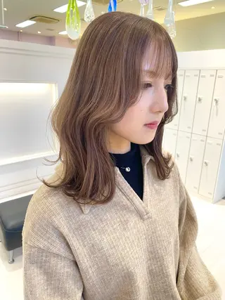 ミディアム Okamura Chisatoのヘアスタイル