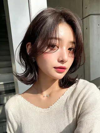 ミディアム 松谷 圭のヘアスタイル