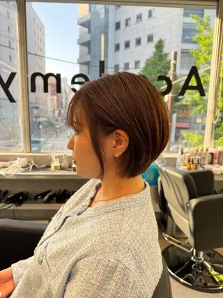 ショート Sakura/ ショート・レイヤーのヘアスタイル