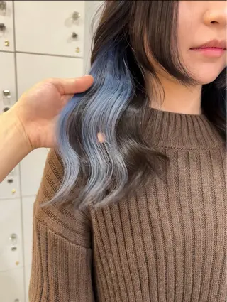 ロング りん🧸透明感カラ ー/ヘアアレンジのヘアスタイル