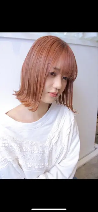 ミディアム カラー i'll 未空のヘアスタイル