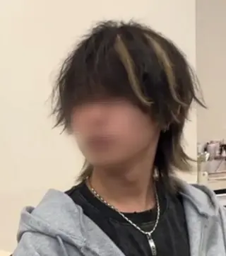 カラー メンズ NOA 曽田のヘアスタイル