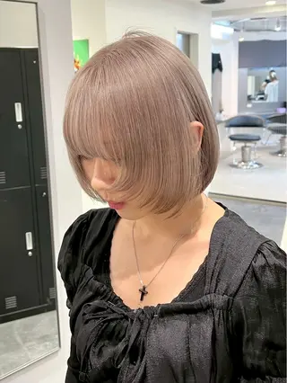 ミディアム nanami lucktokyoのヘアスタイル
