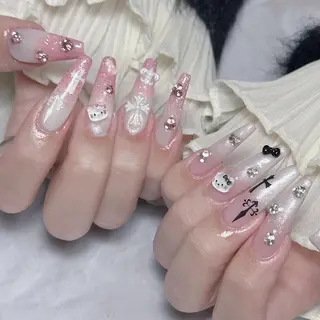 ネイル 🩷Yun nail Salon 本店🩷のネイルデザイン