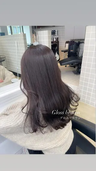 ミディアム カラー 抜け感レイヤー︴ ニュアンスカラーのヘアスタイル