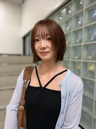 sena⌇ベージュ⌇ ブリーチなしWカラーのヘアスタイル