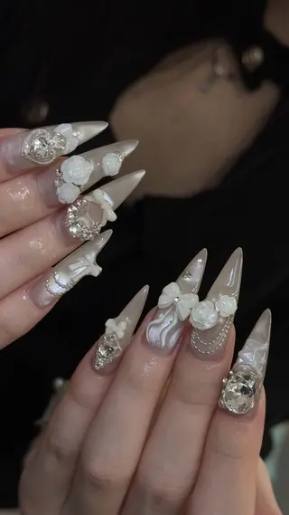 ネイル AKIKO NAILのネイルデザイン
