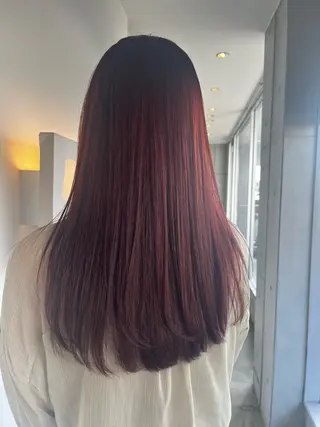 セミロング おせ ちさとのヘアスタイル