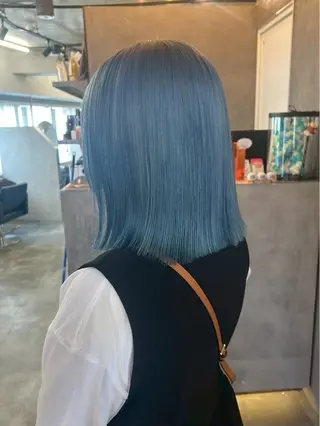 カラー 山口 なおのヘアスタイル
