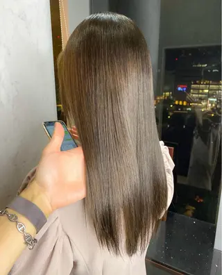 カラー 盛れる顔周り✨韓国式 レイヤーkanatoのヘアスタイル