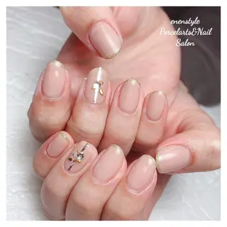 ミディアム ネイル 🐾enen style 🐾のネイルデザイン